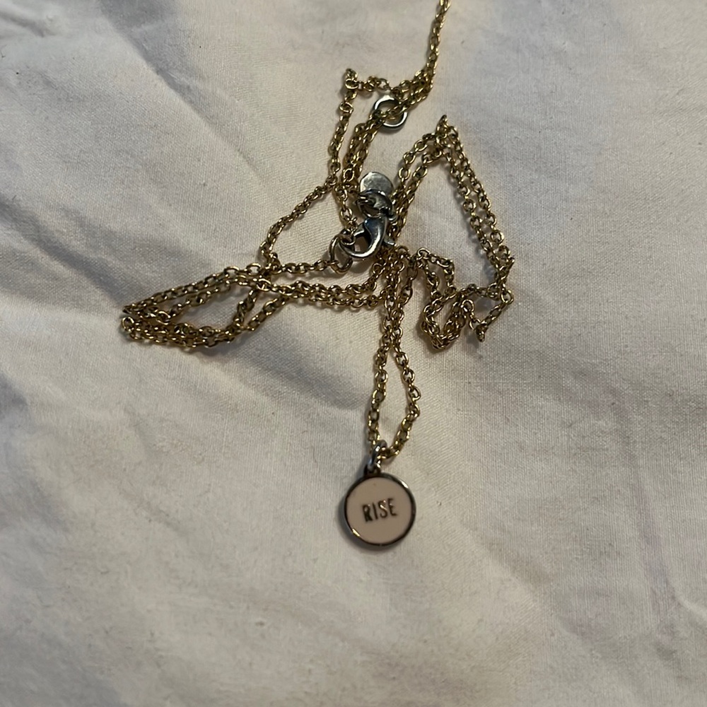 Rise necklace